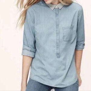 NWT Loft Size Medium Softened Blue Chambray Popover Shirt Long Sleeved Gray Knit
